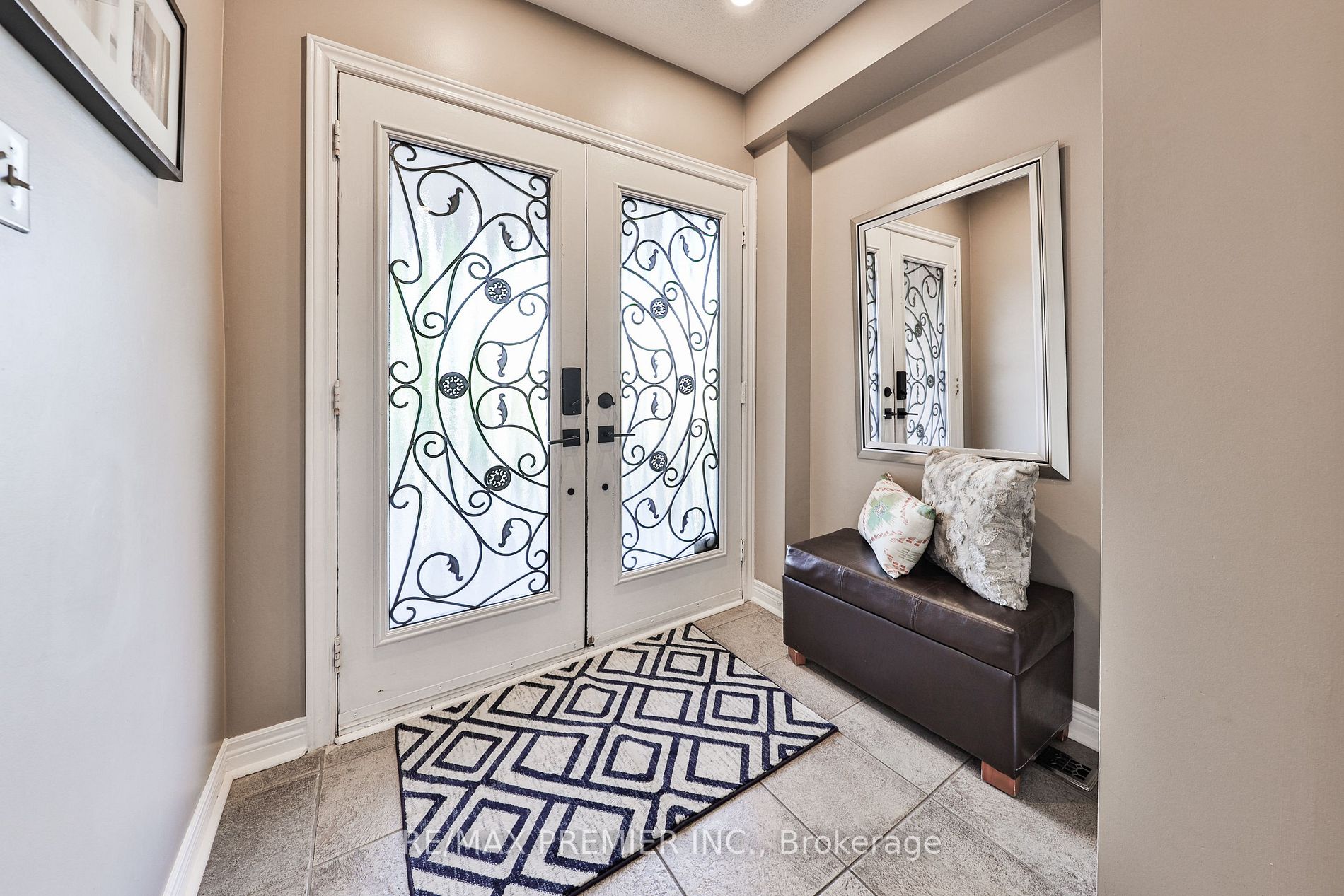 51 Hanton Crescent