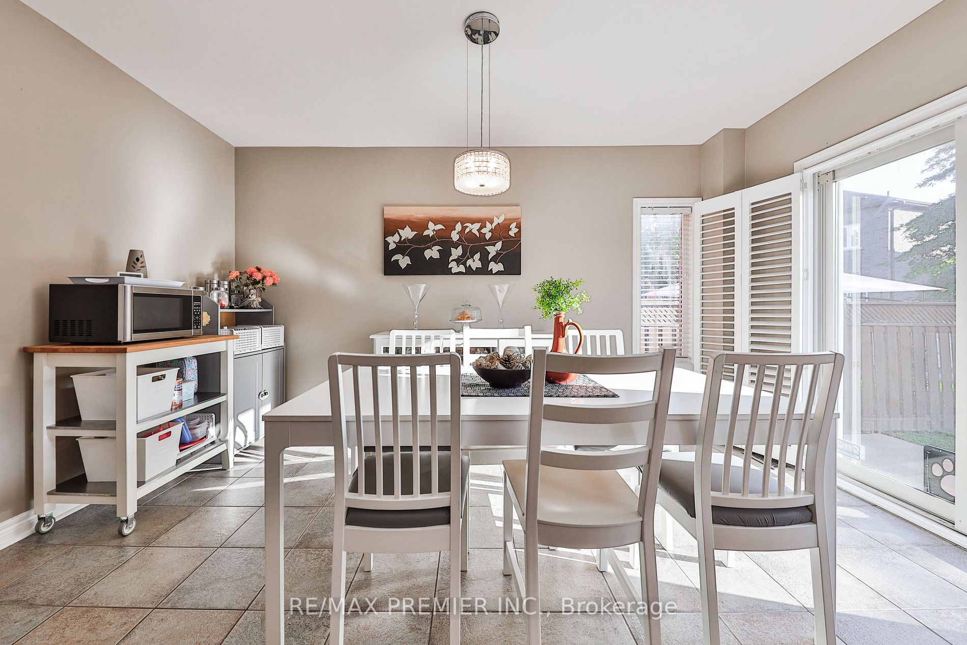 51 Hanton Crescent