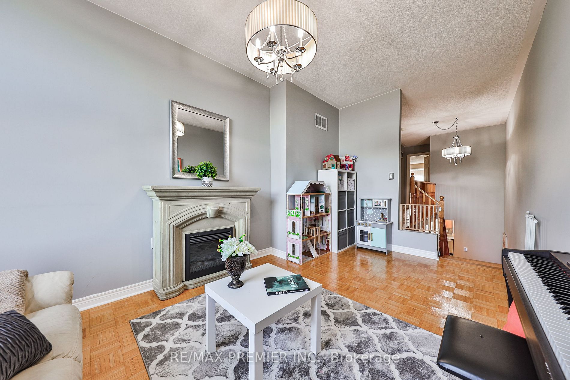 51 Hanton Crescent