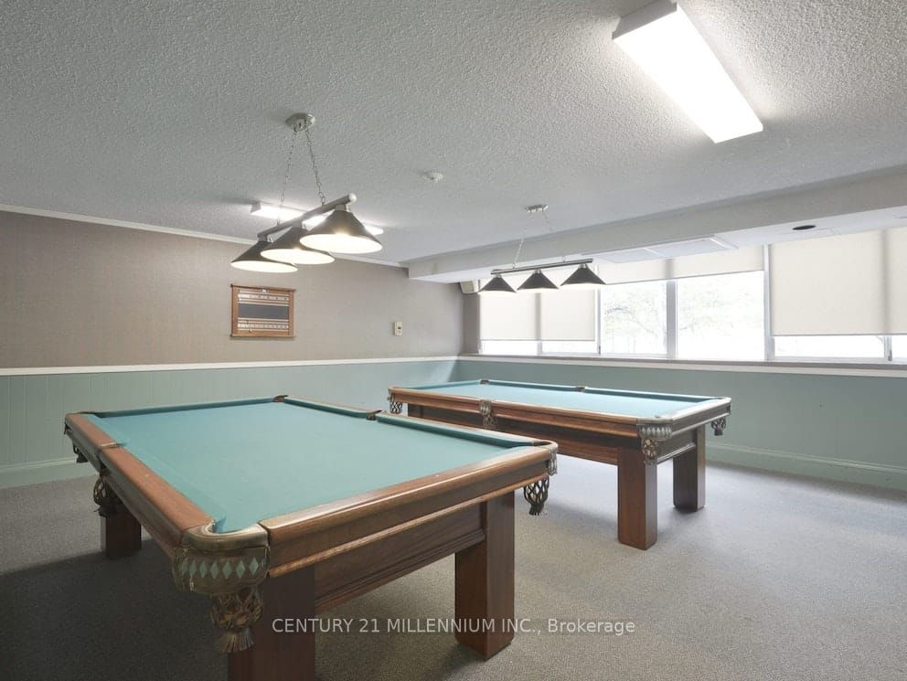 3590 Kaneff Cres S, #601