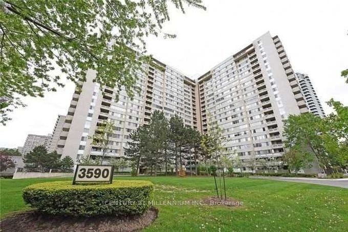 3590 Kaneff Cres S, #601