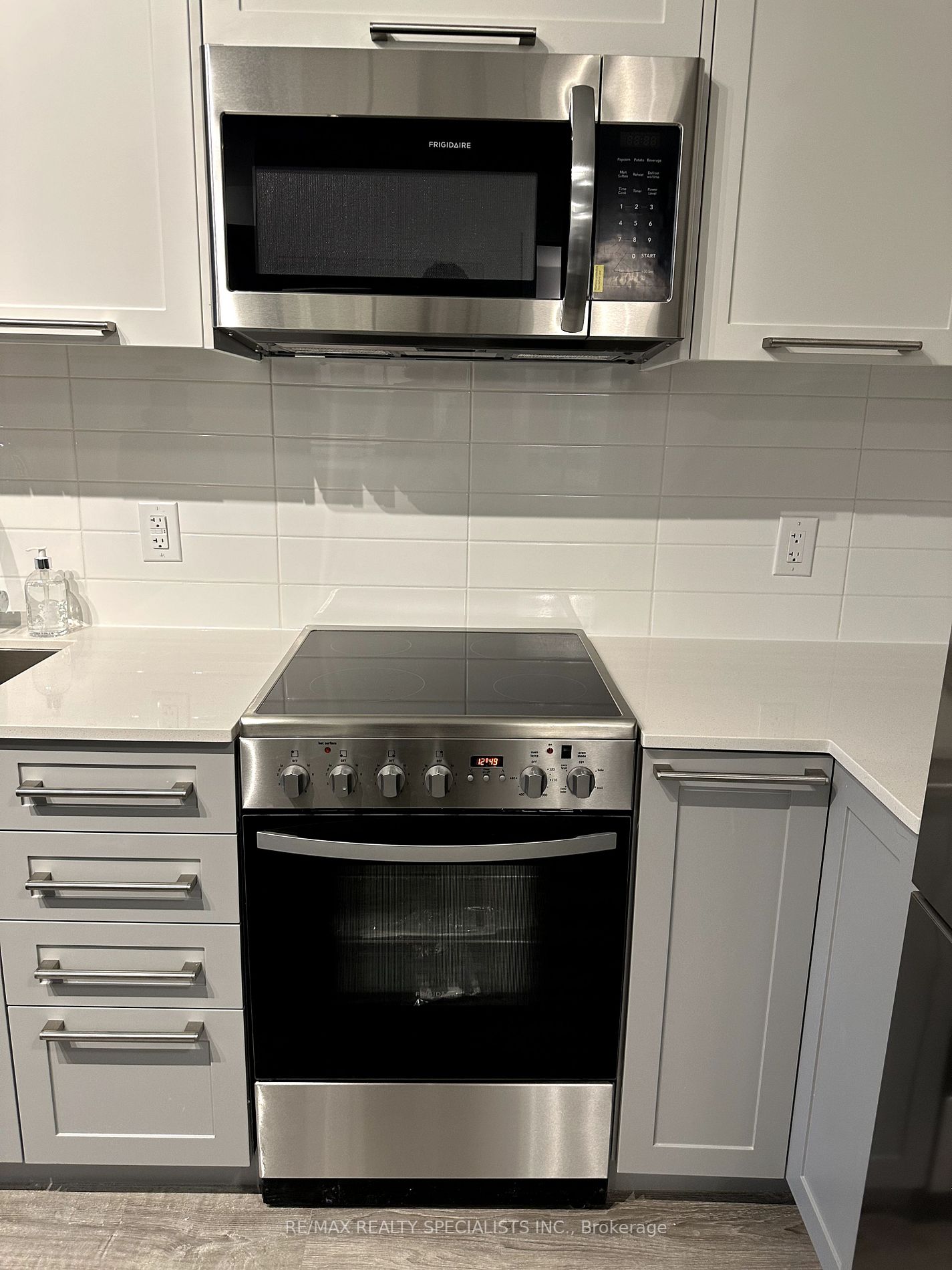 25 NEIGHBOURHOOD Lane, #611