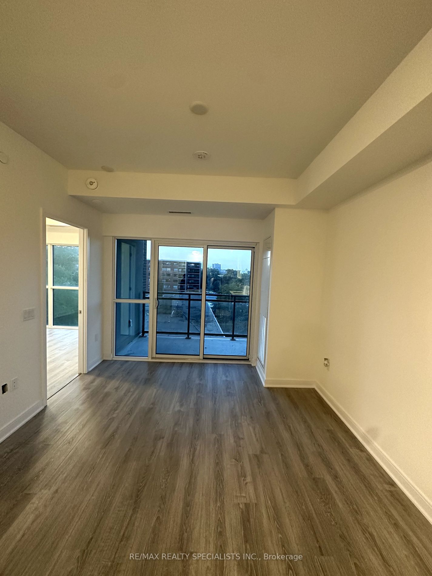 25 NEIGHBOURHOOD Lane, #611