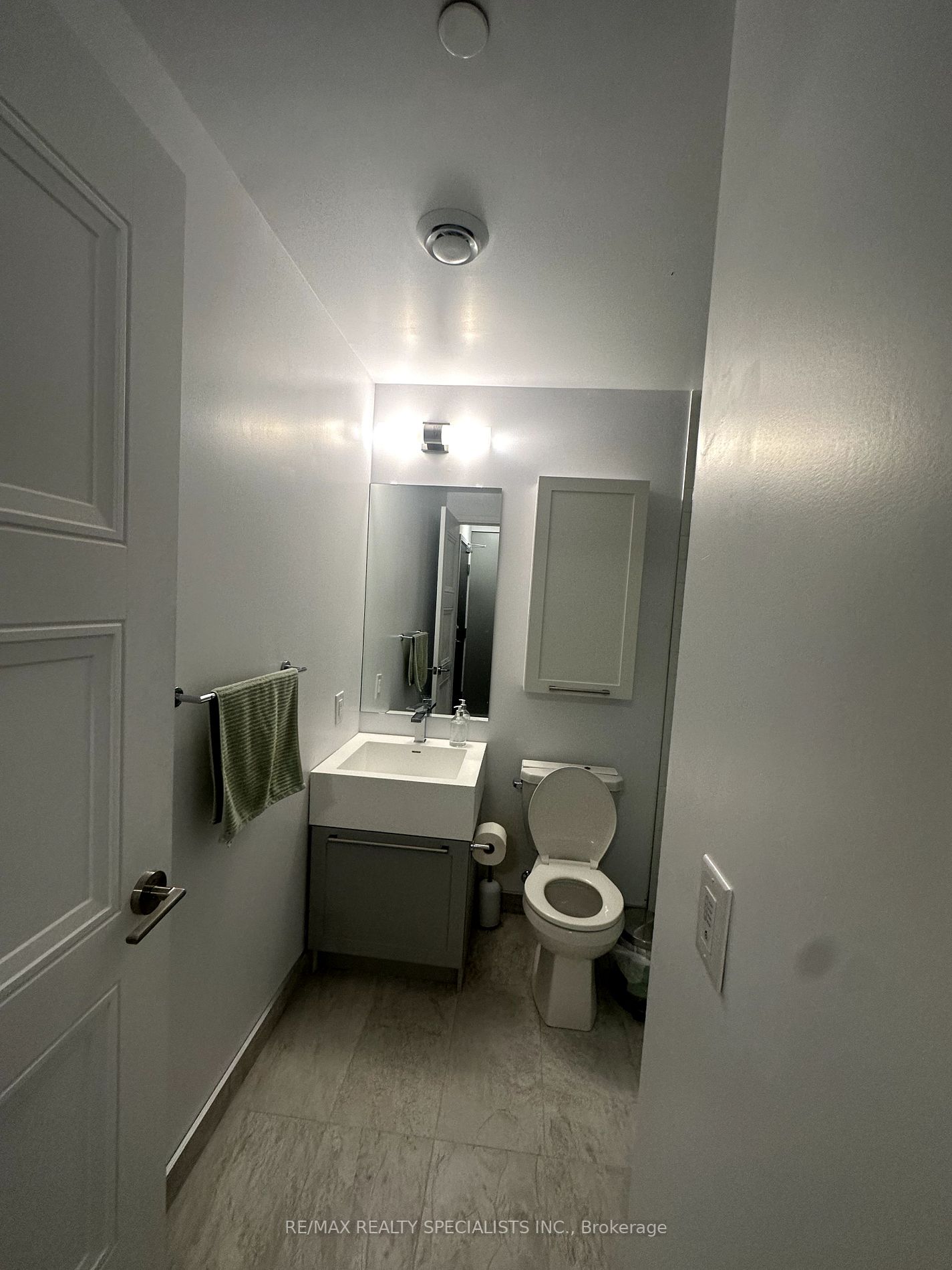 25 NEIGHBOURHOOD Lane, #611