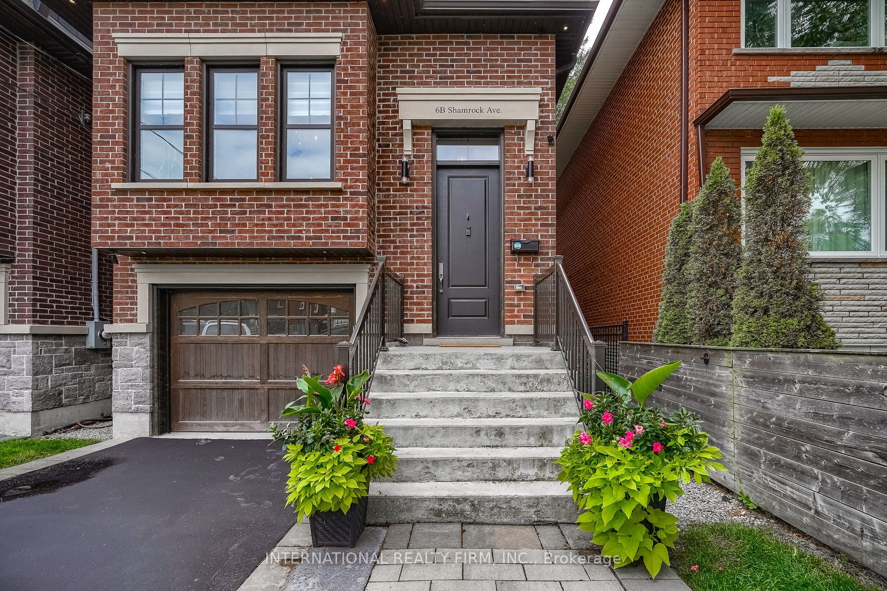 6B Shamrock Ave