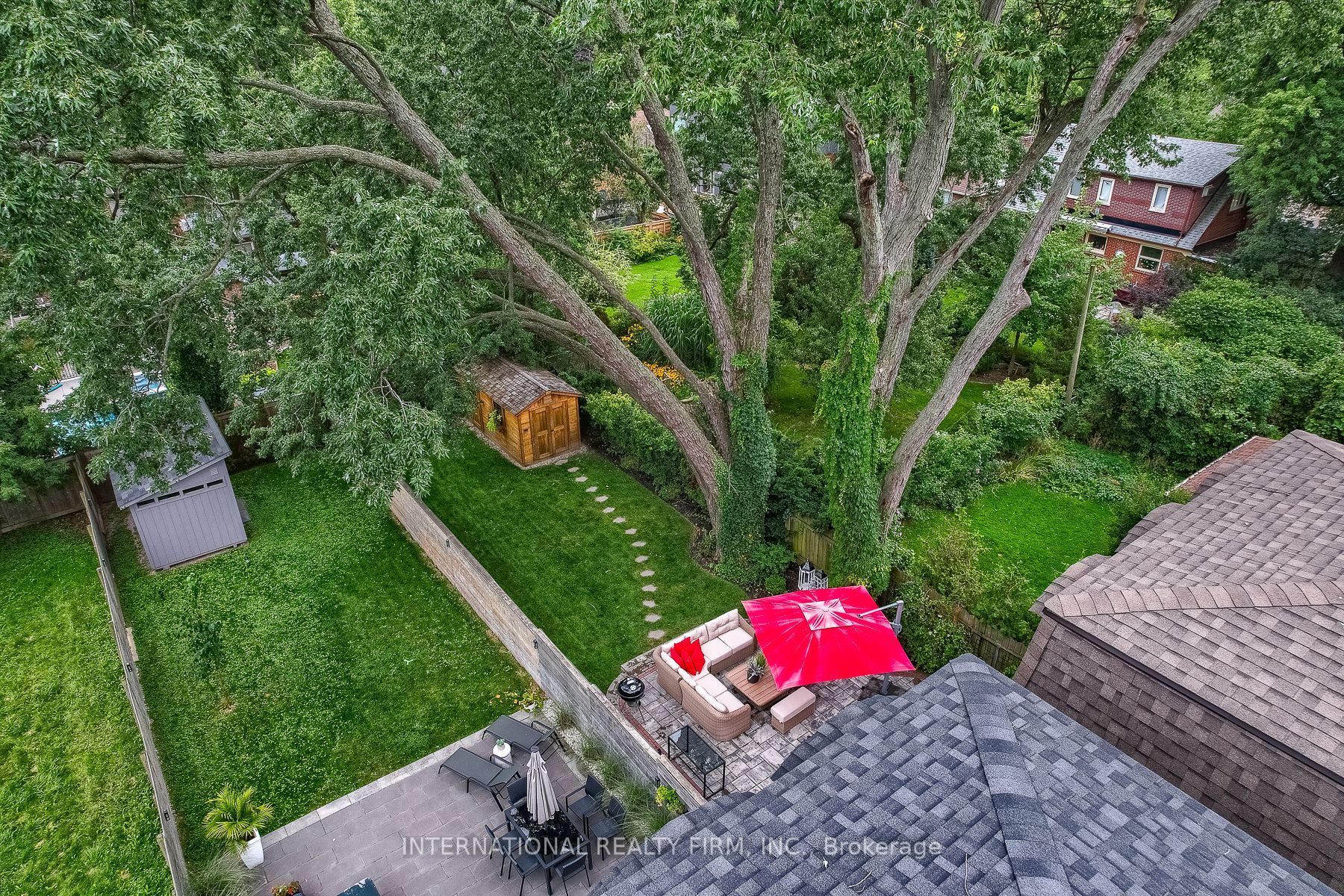 6B Shamrock Ave