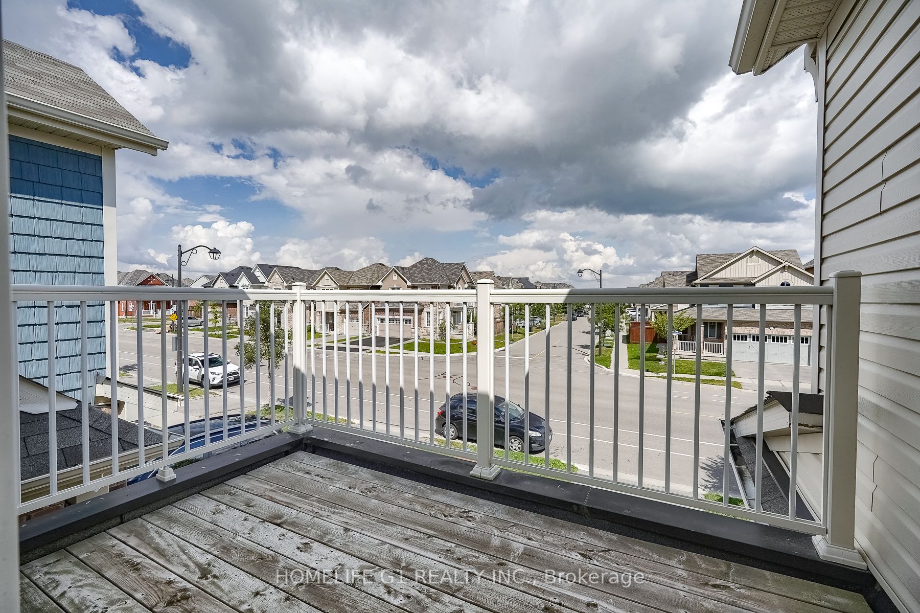 1540 Farmstead Dr