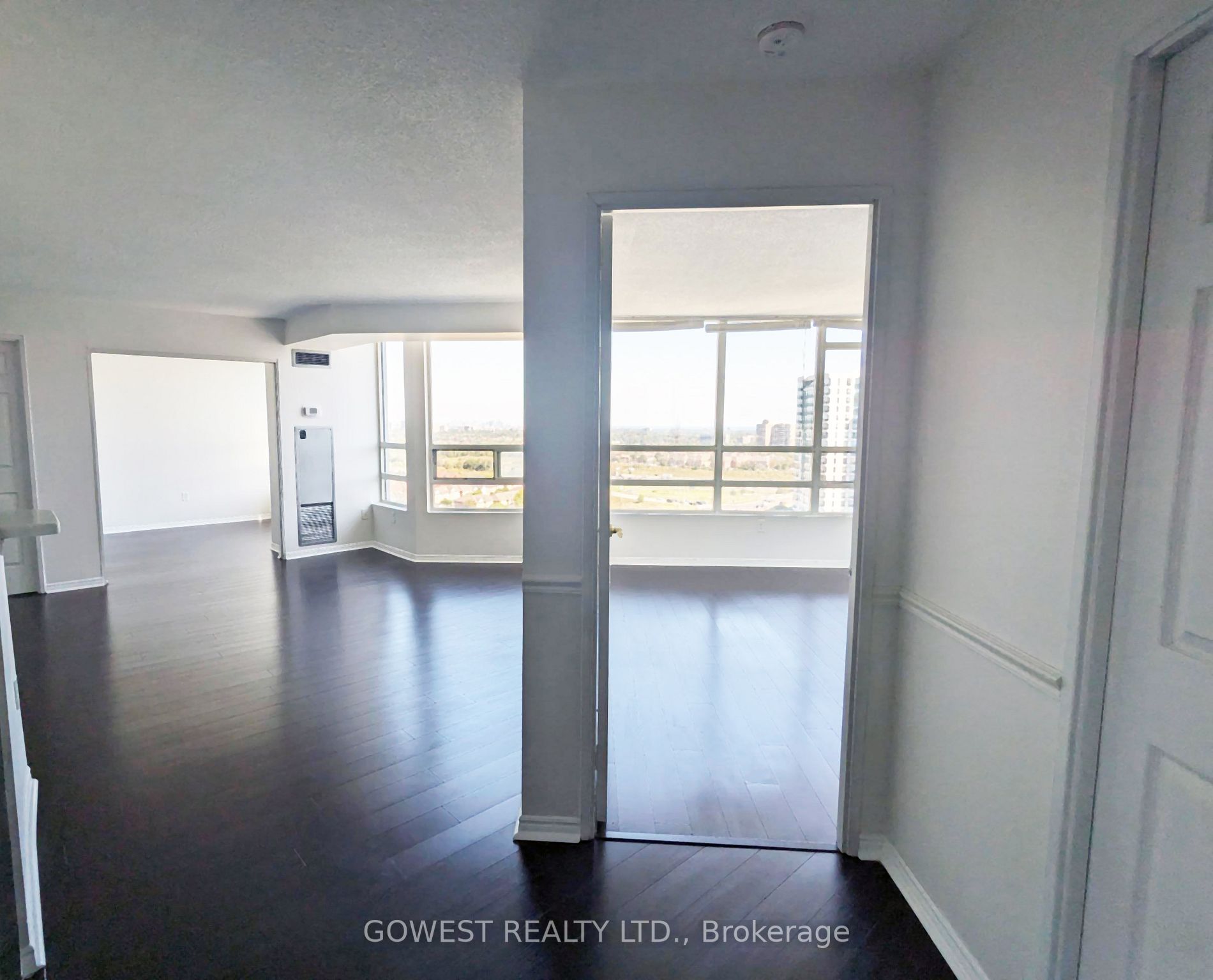 50 Kingsbridge Garden Circ, #1807
