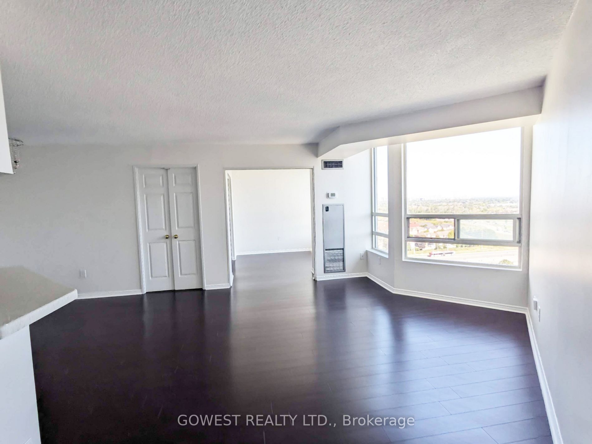 50 Kingsbridge Garden Circle, #1807