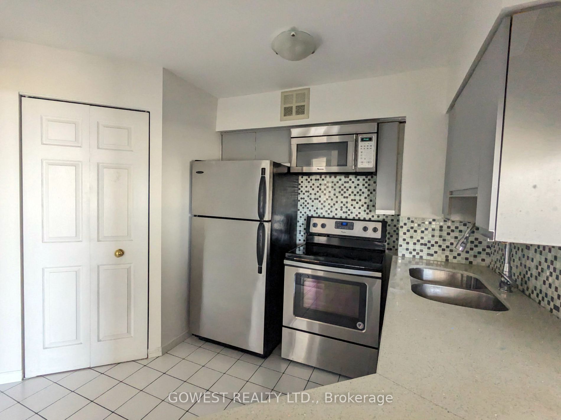 50 Kingsbridge Garden Circle, #1807