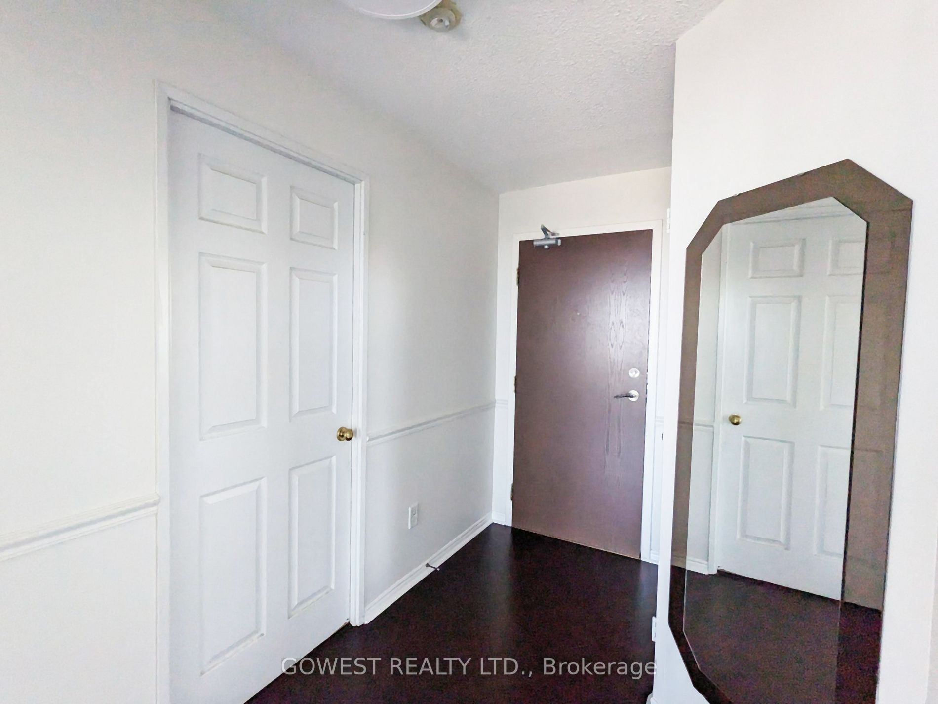 50 Kingsbridge Garden Circle, #1807