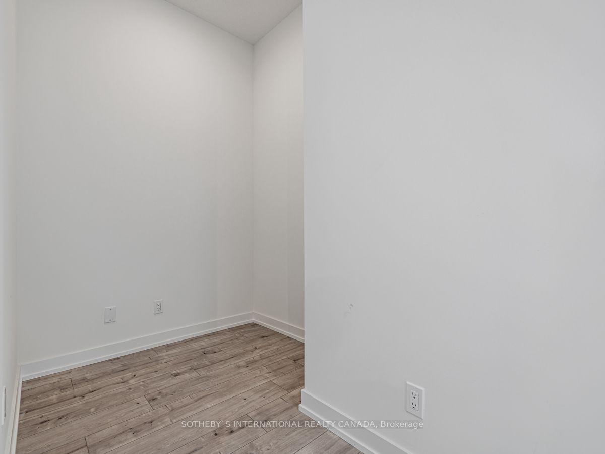 10 Wilby Cres, #106
