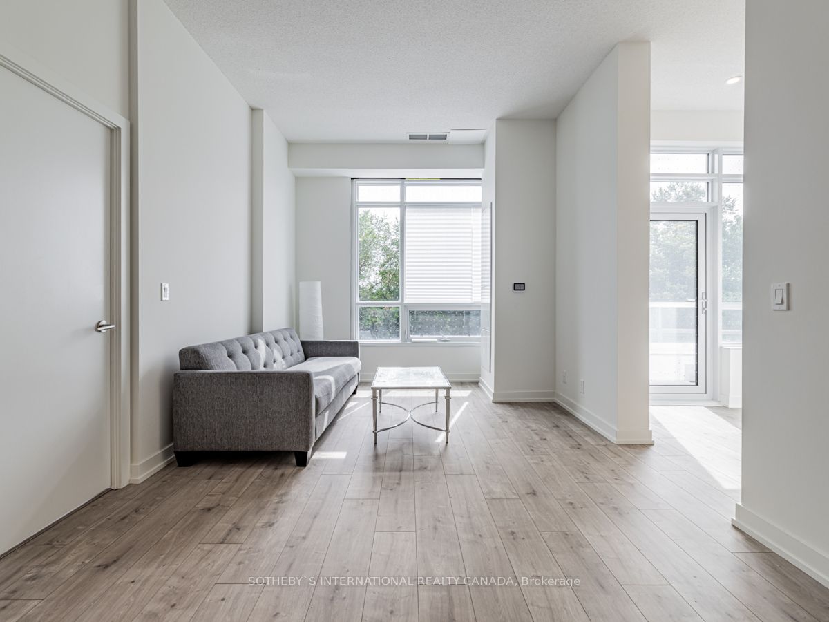 10 Wilby Cres, #106