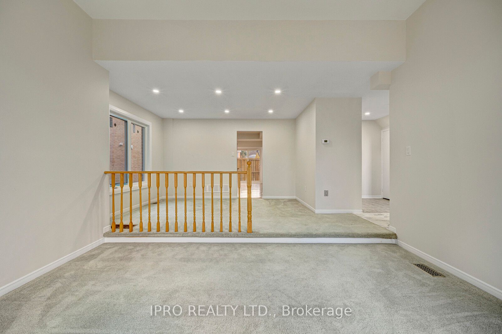6302 Tenth Line