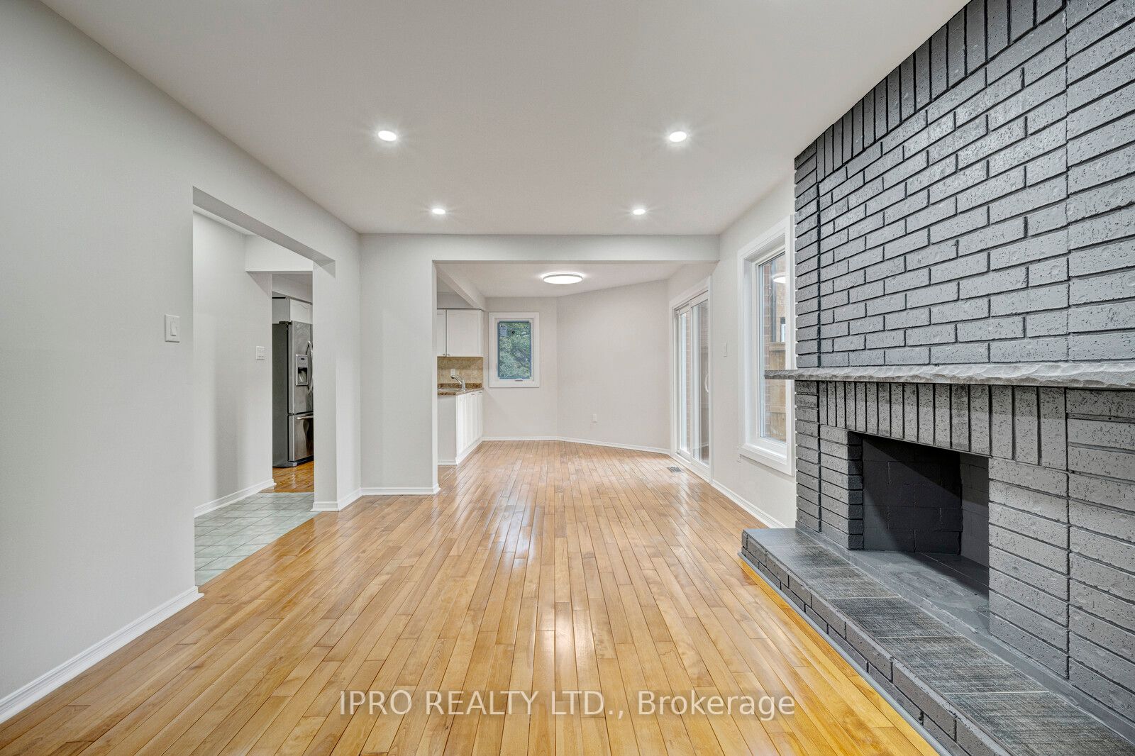 6302 Tenth Line