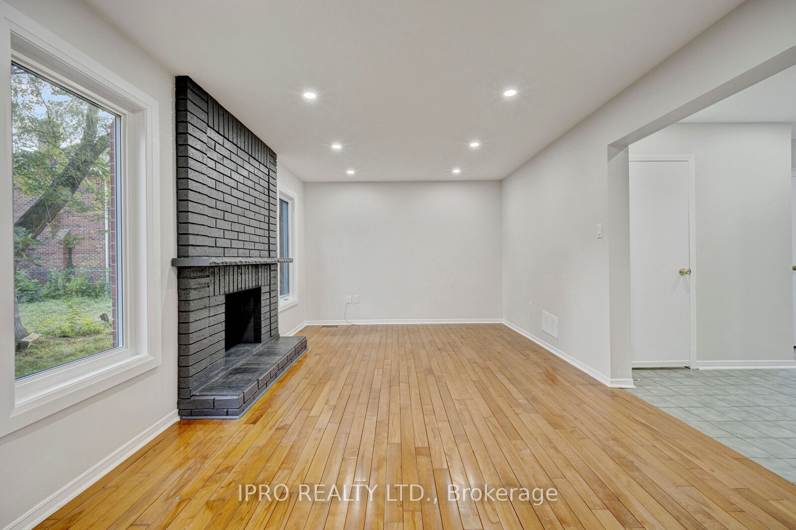 6302 Tenth Line