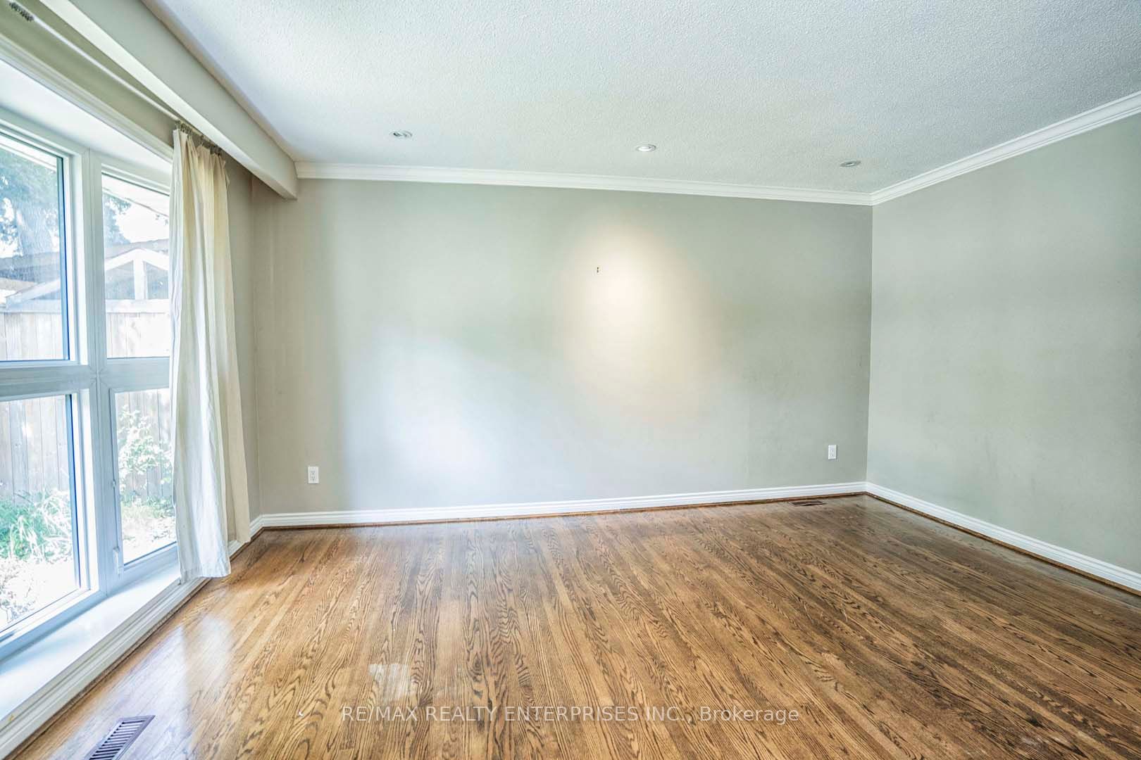 224 Pinetree Way
