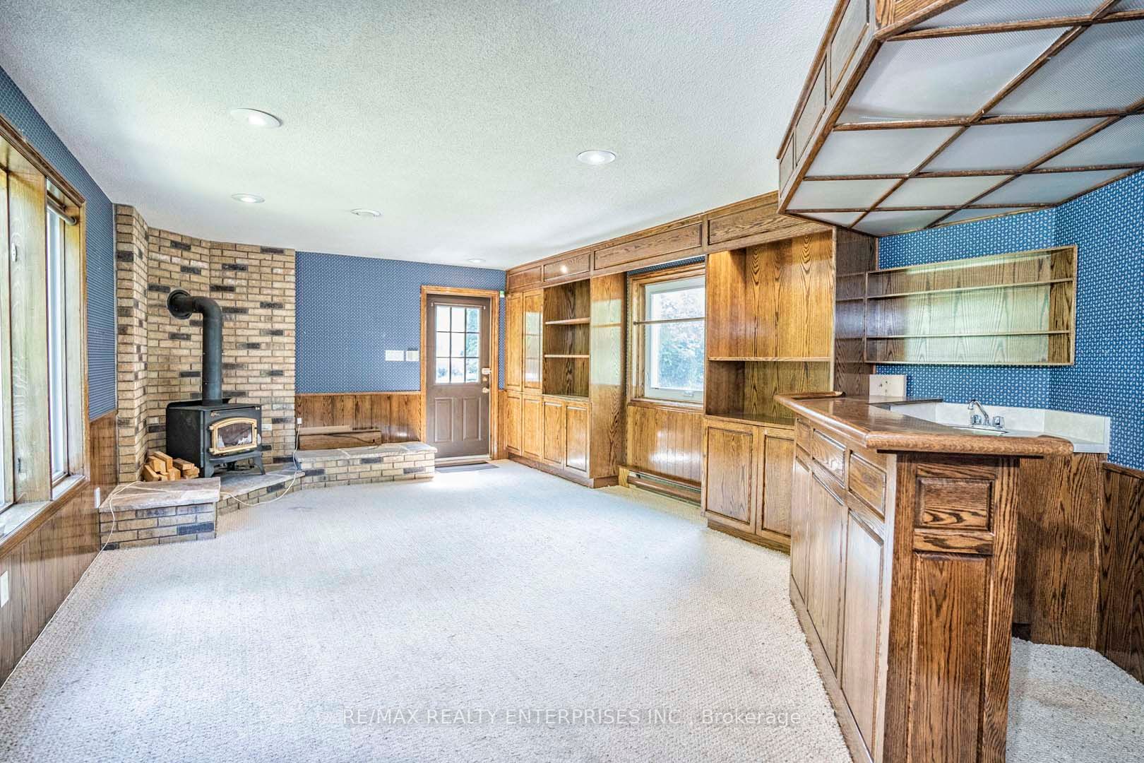 224 Pinetree Way