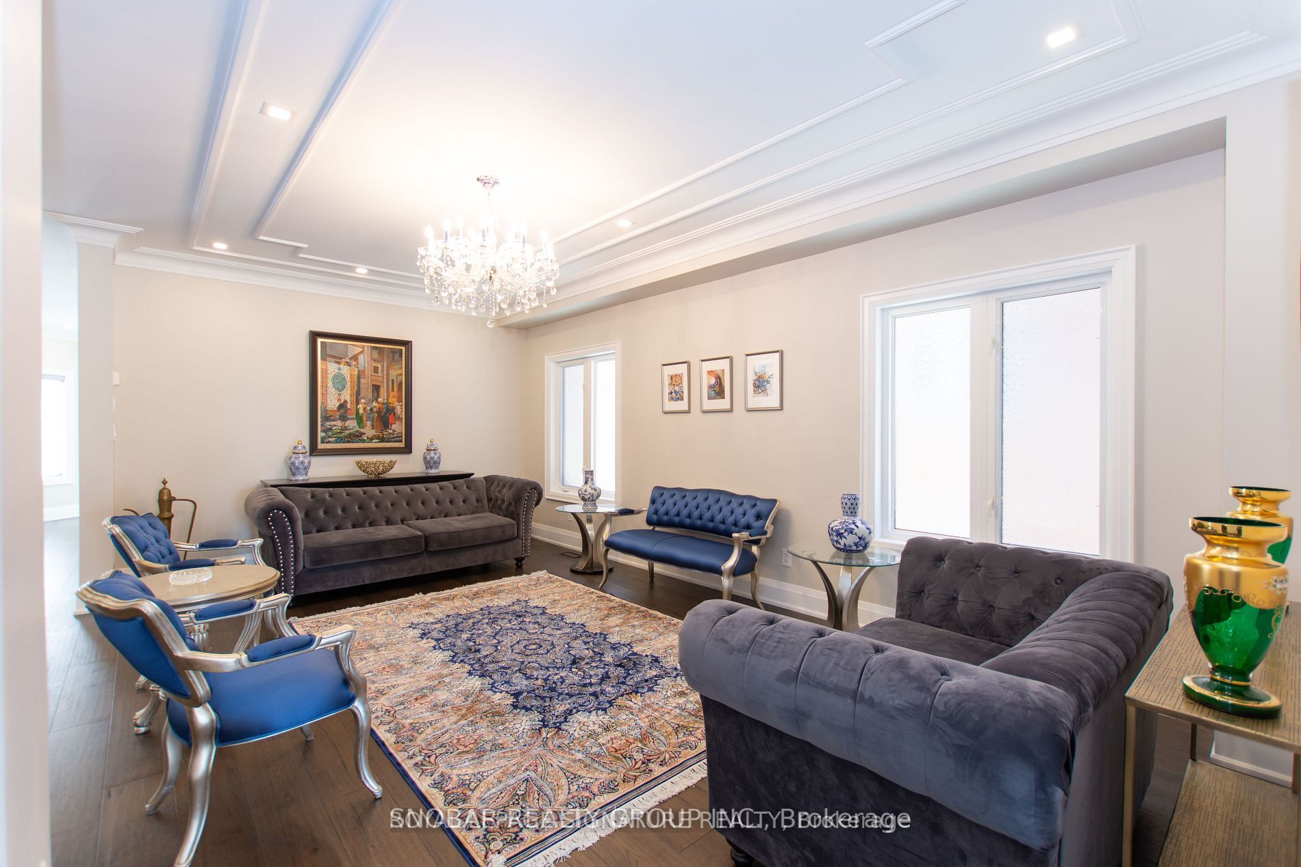 5486 Challenger Dr Drive W