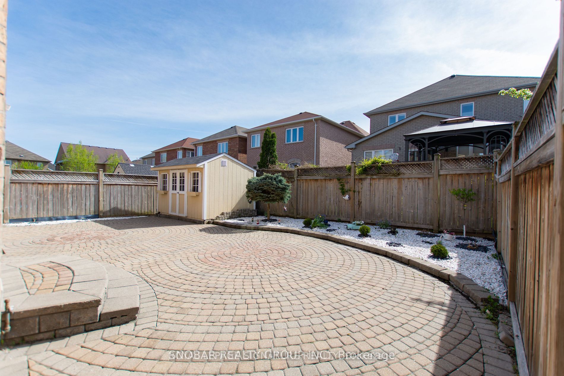 5486 Challenger Dr Drive W