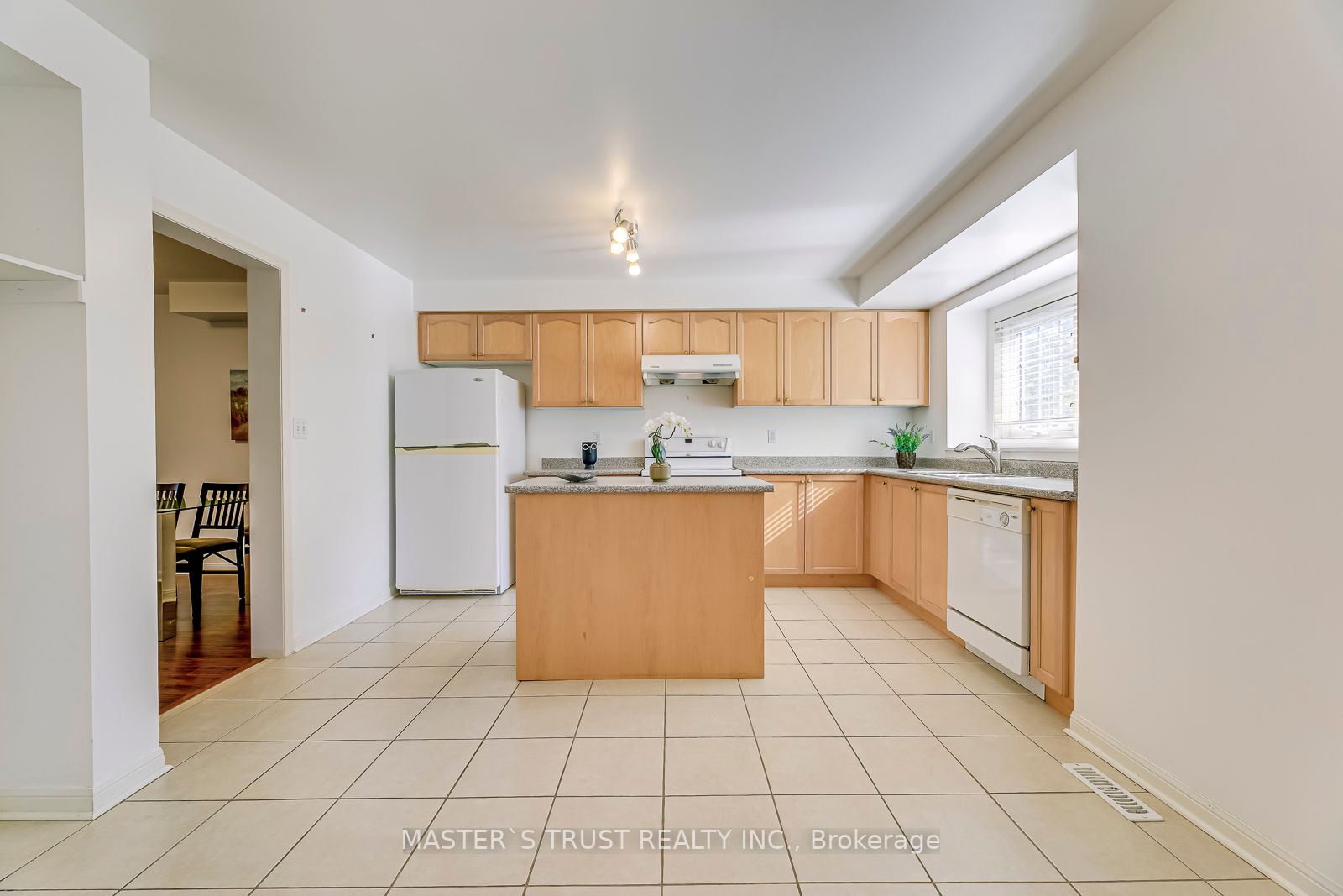 3030 Breakwater Court, #311