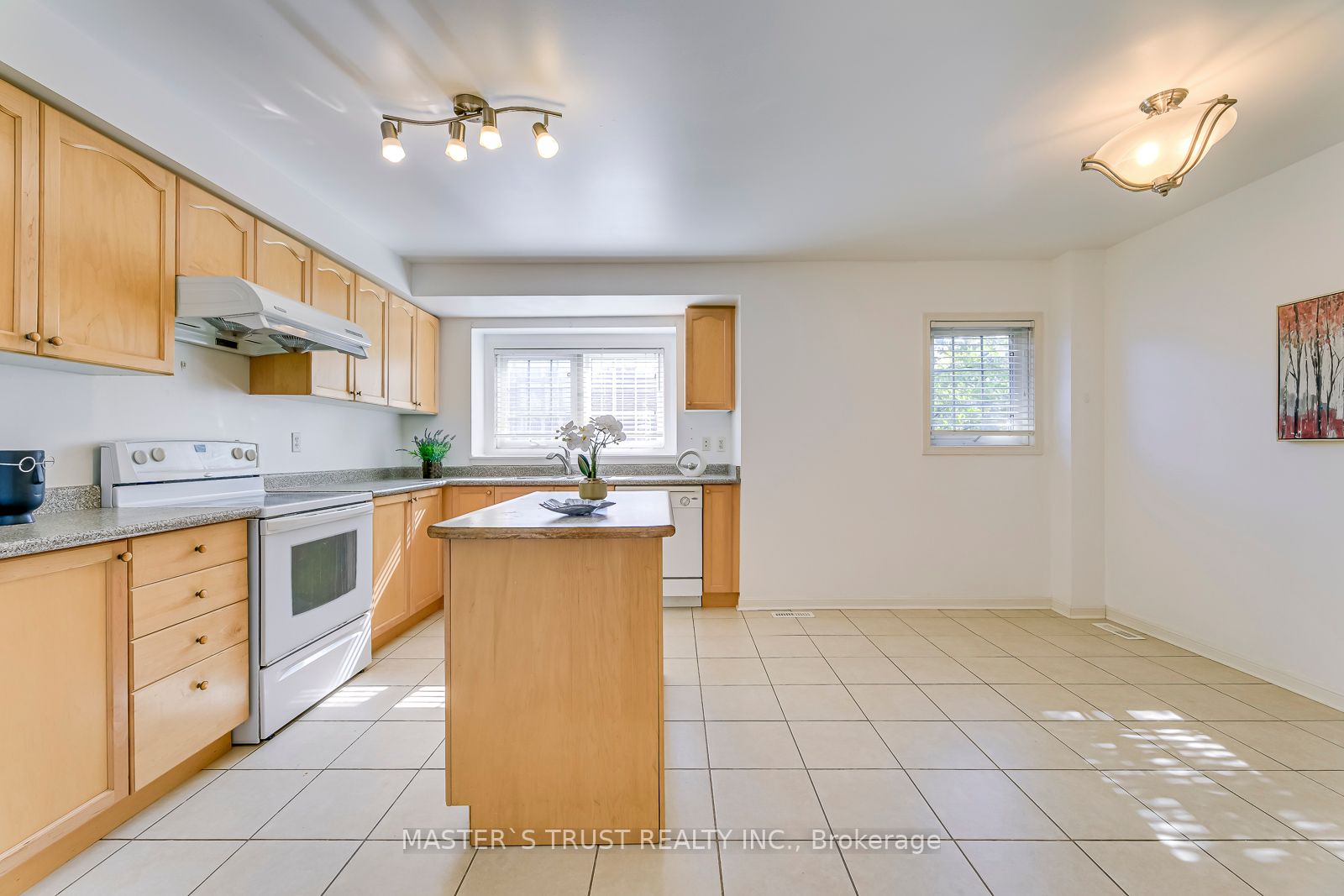 3030 Breakwater Court, #311