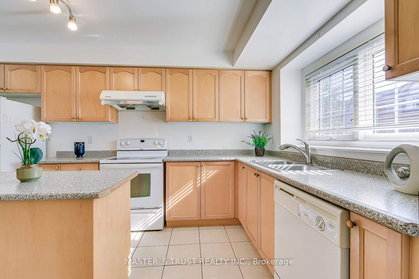 3030 Breakwater Court, #311
