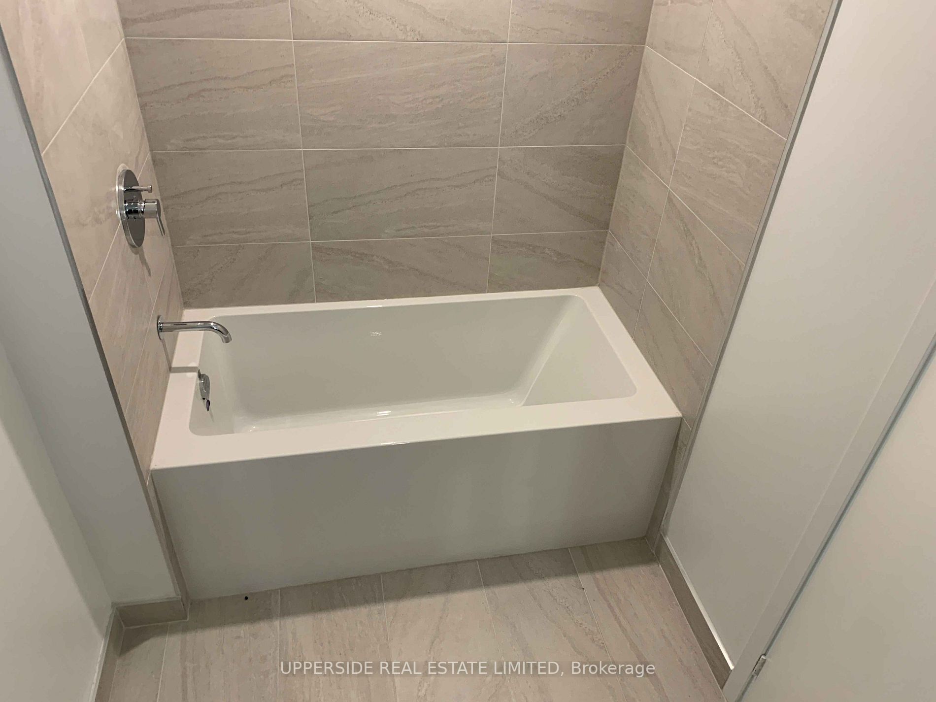 270 Dufferin St, #501