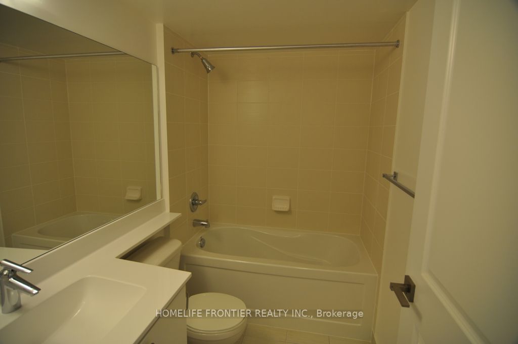 1060 Sheppard Ave W, #403