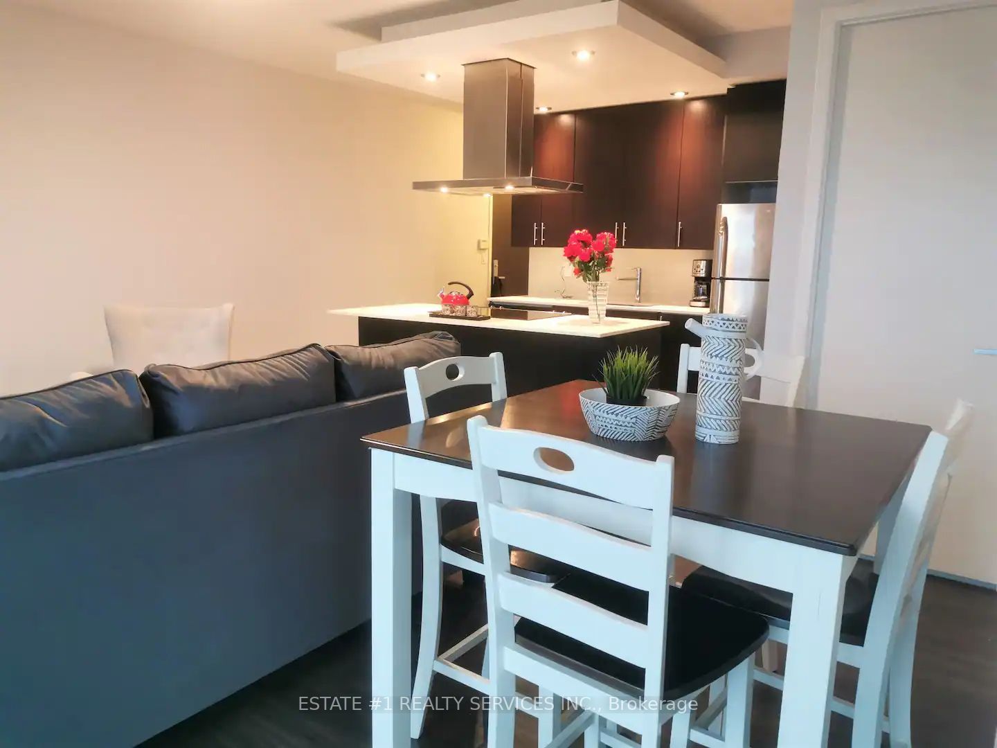 165 Legion Road N, #2724