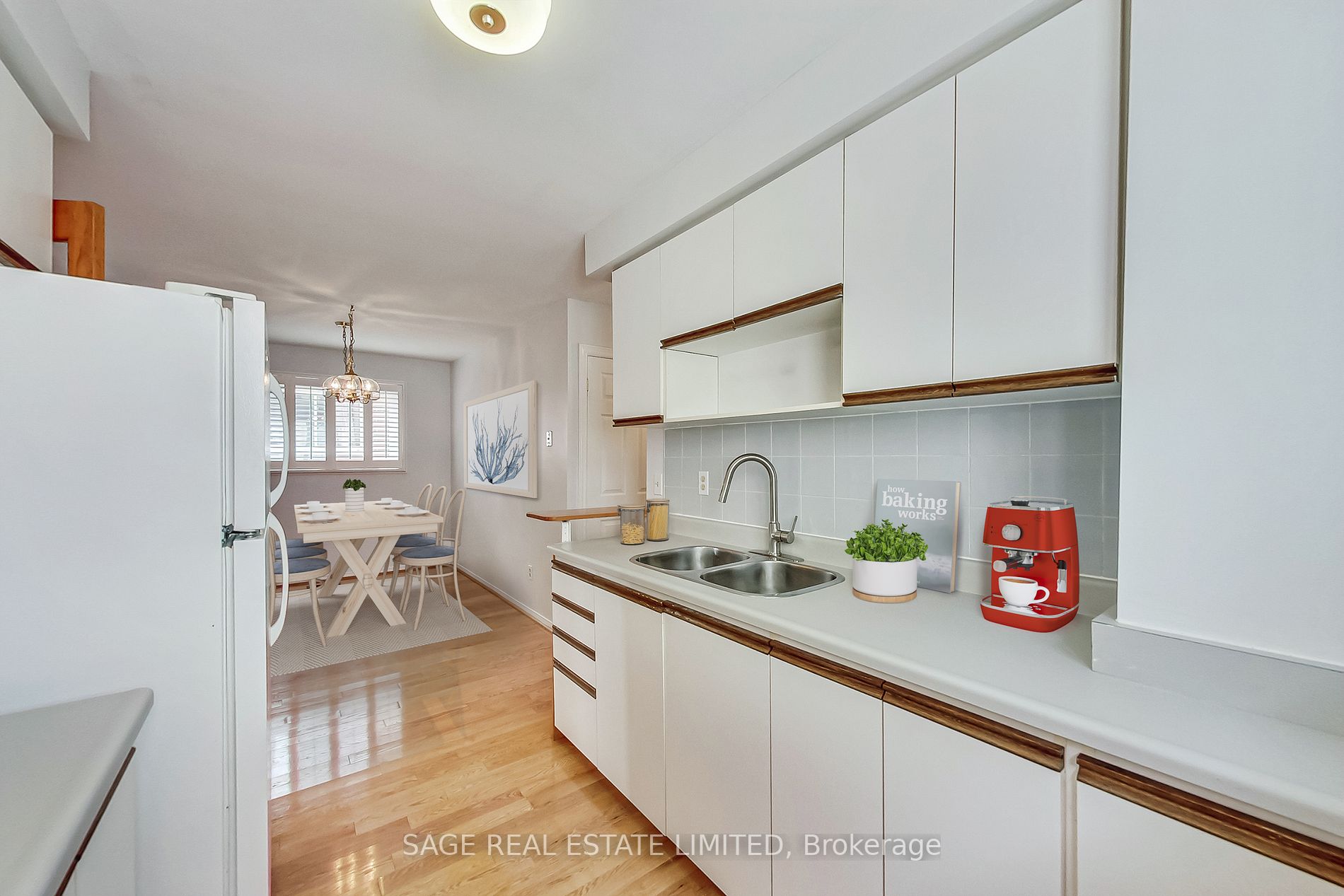 484 Luzon Crescent