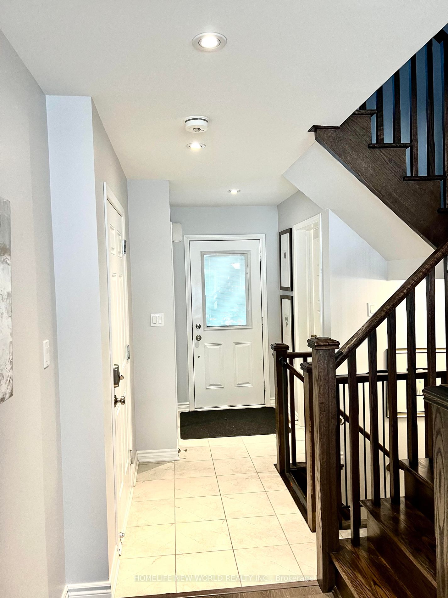 #12 - 1000 Asleton Blvd, #16