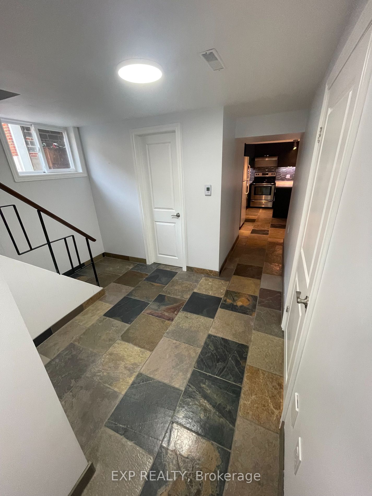 128 King St, #Bsmt