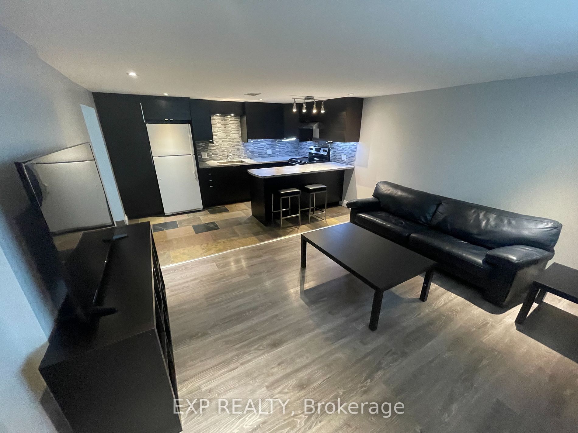 128 King St, #Bsmt