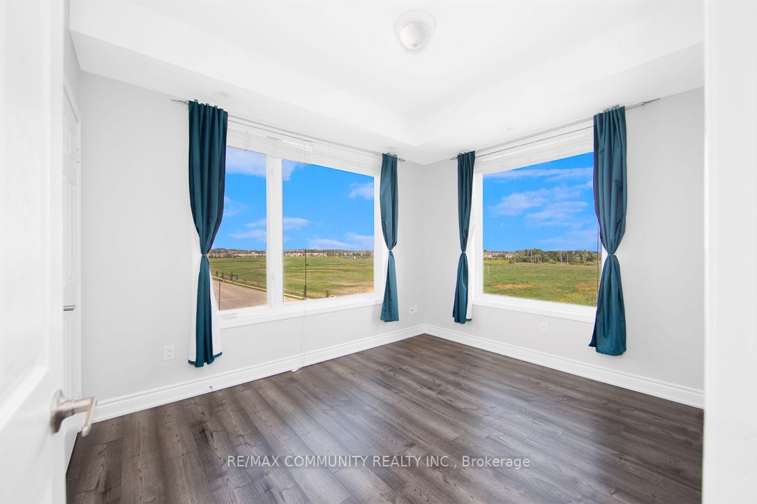 50 Sky Harbour Drive, #406