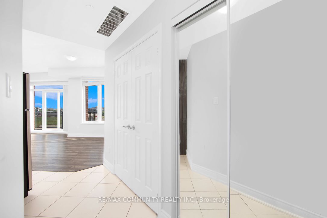 50 Sky Harbour Drive, #406