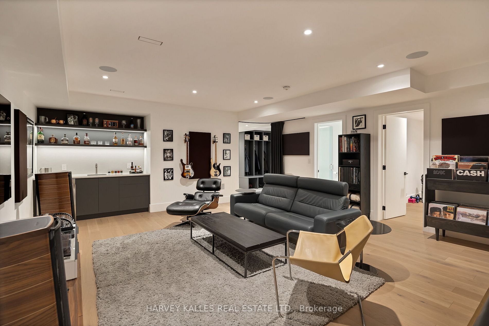 44 Ellis Park Rd