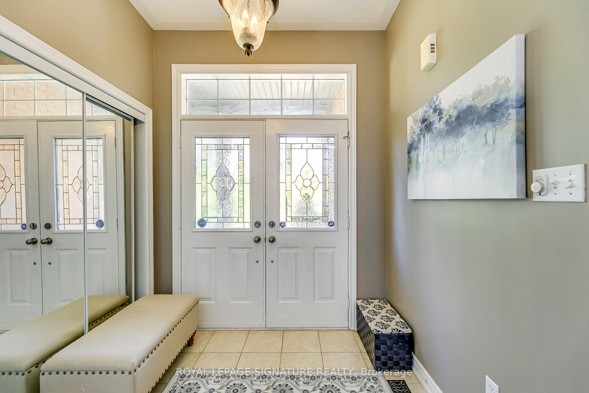 2372 Hilda Dr