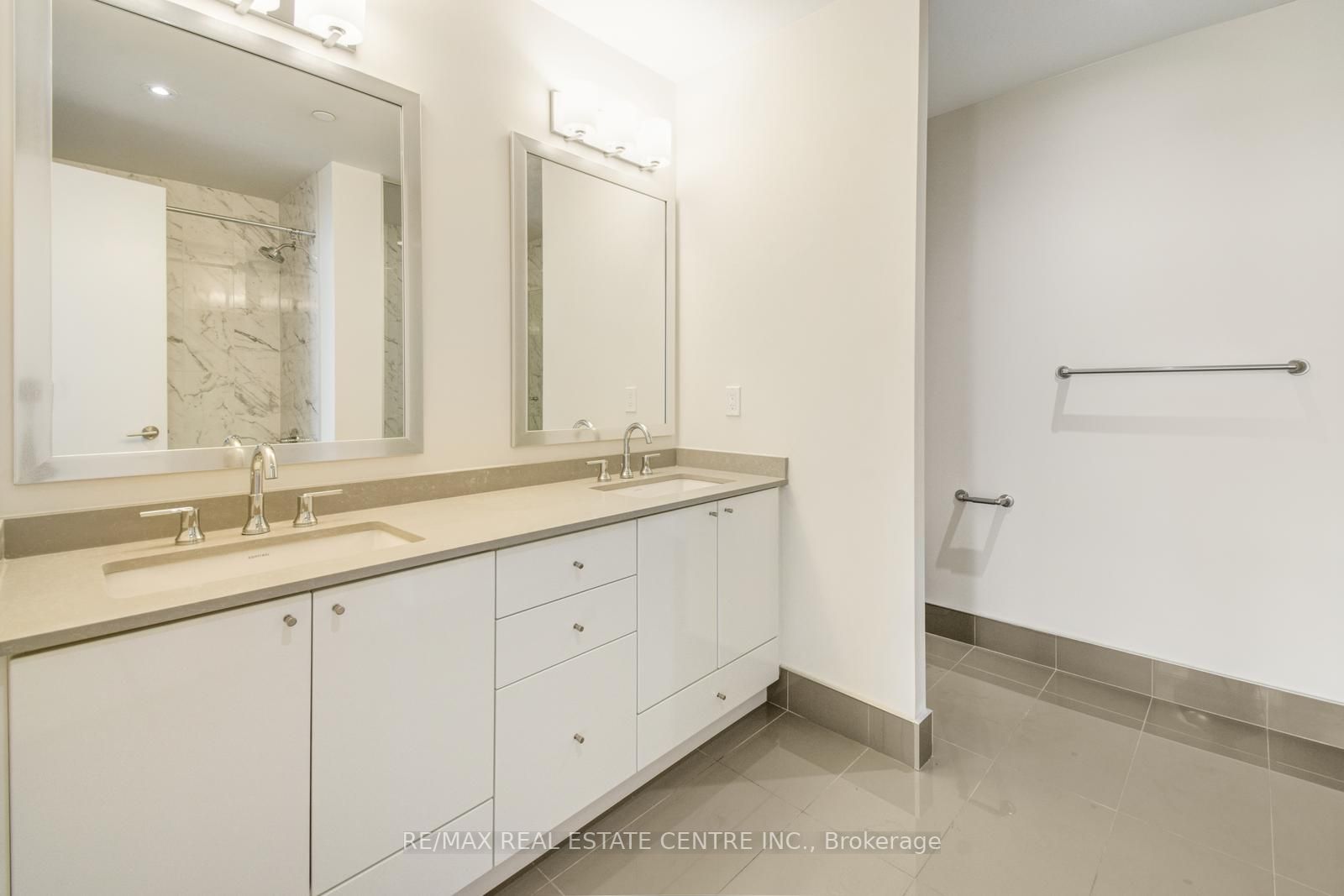 3975 Grand Park Dr, #4606