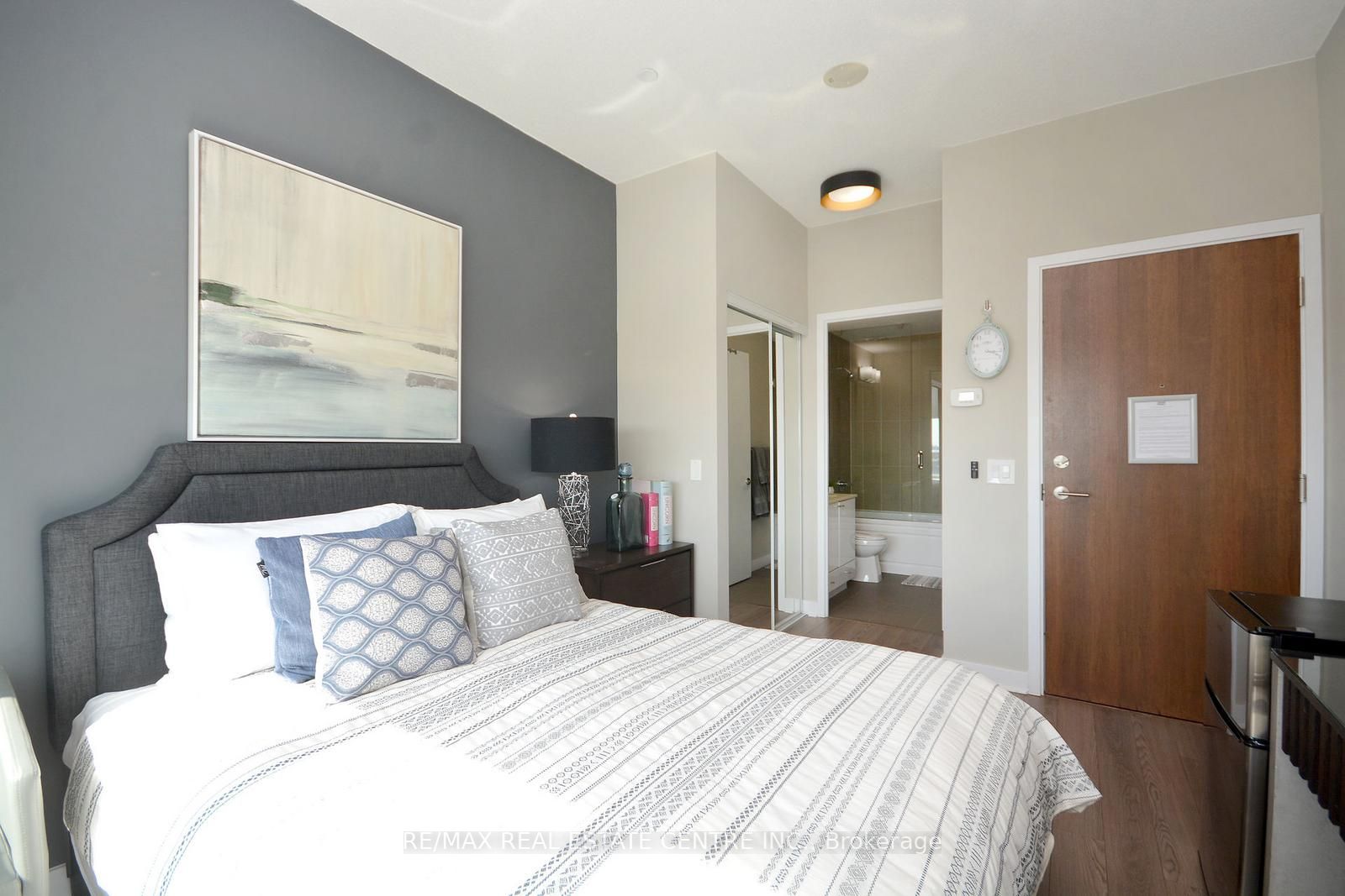 3975 Grand Park Dr, #4606