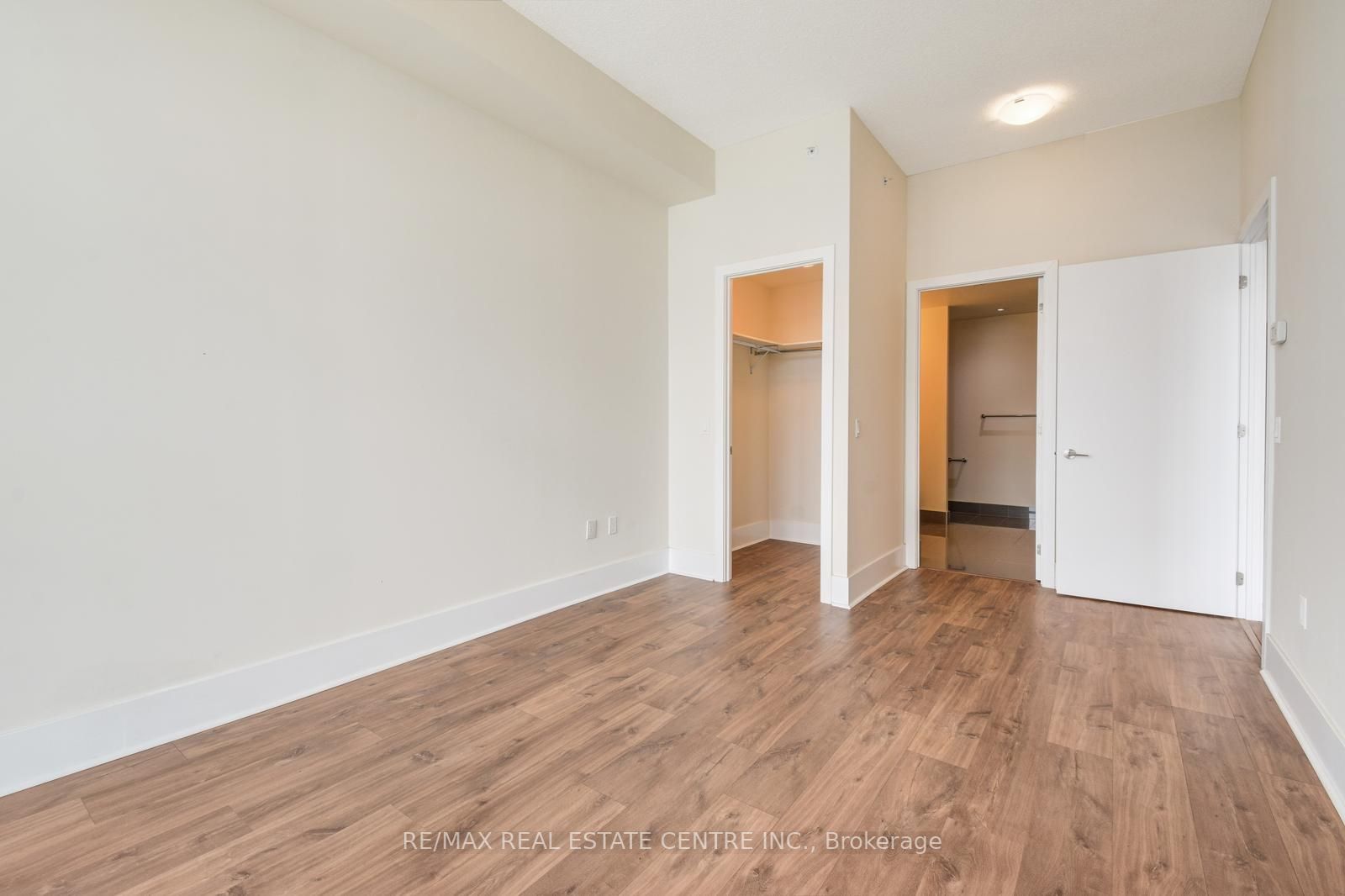 3975 Grand Park Dr, #4606