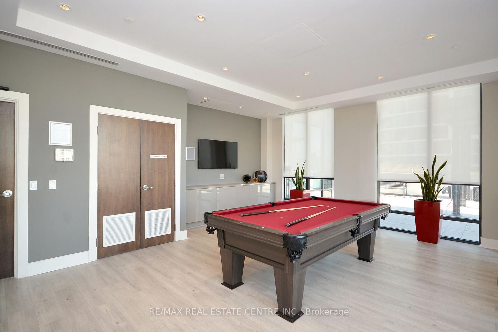 3975 Grand Park Dr, #4606