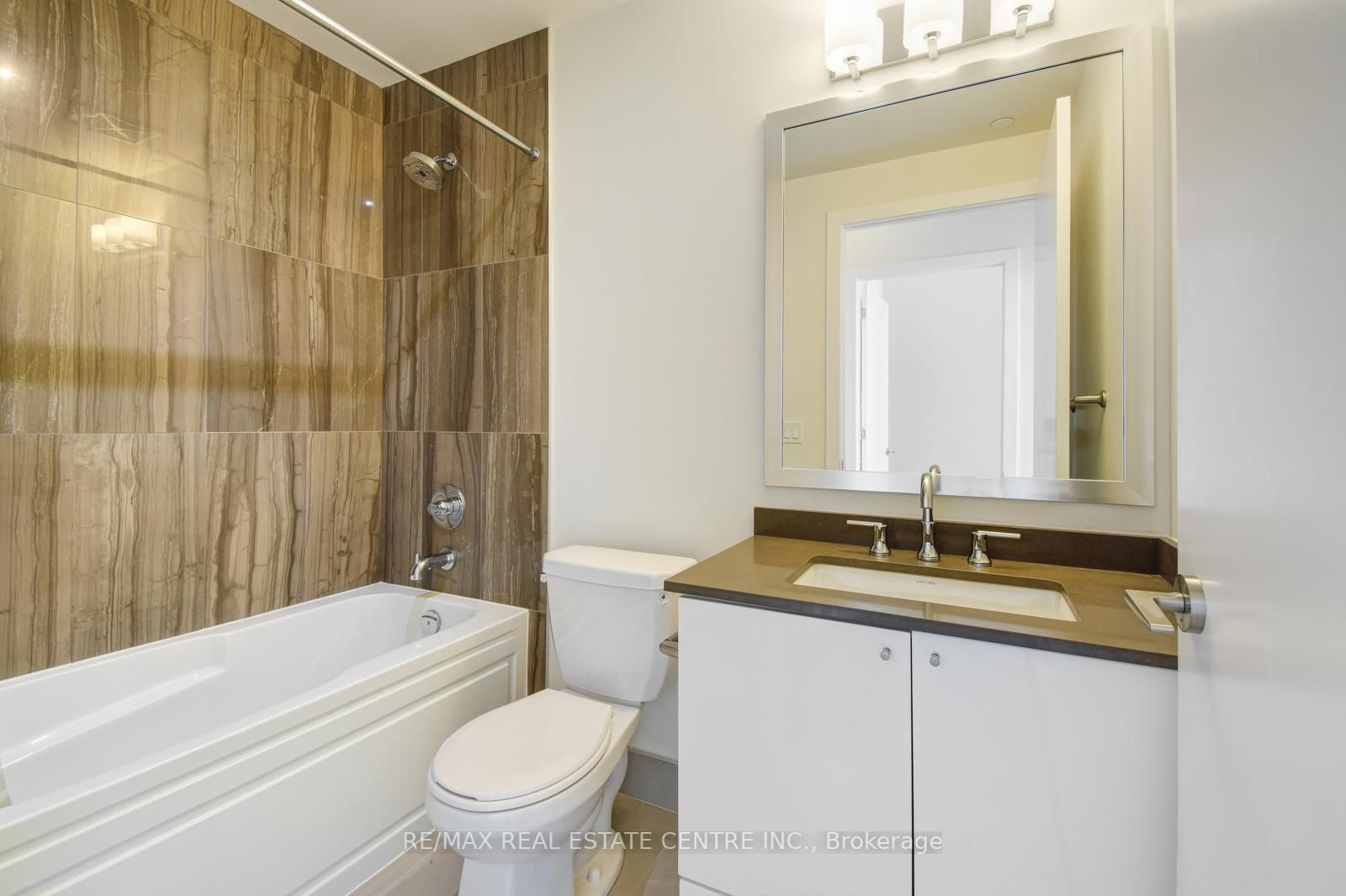 3975 Grand Park Dr, #4606