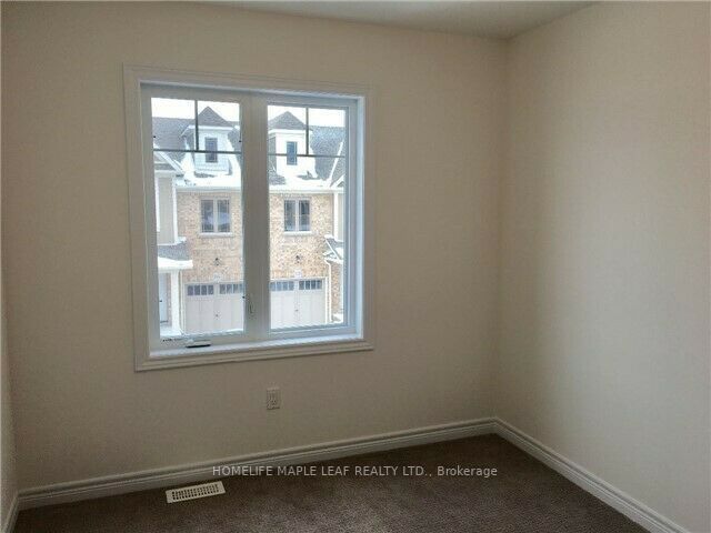 124 Parkinson Cres, #53