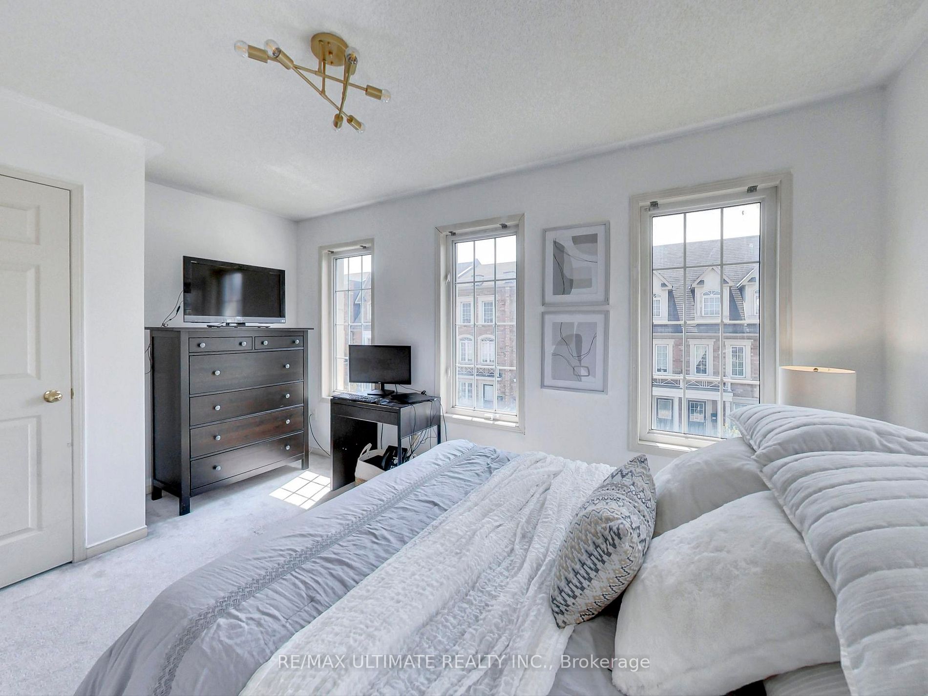 115 Jim Baird Mews