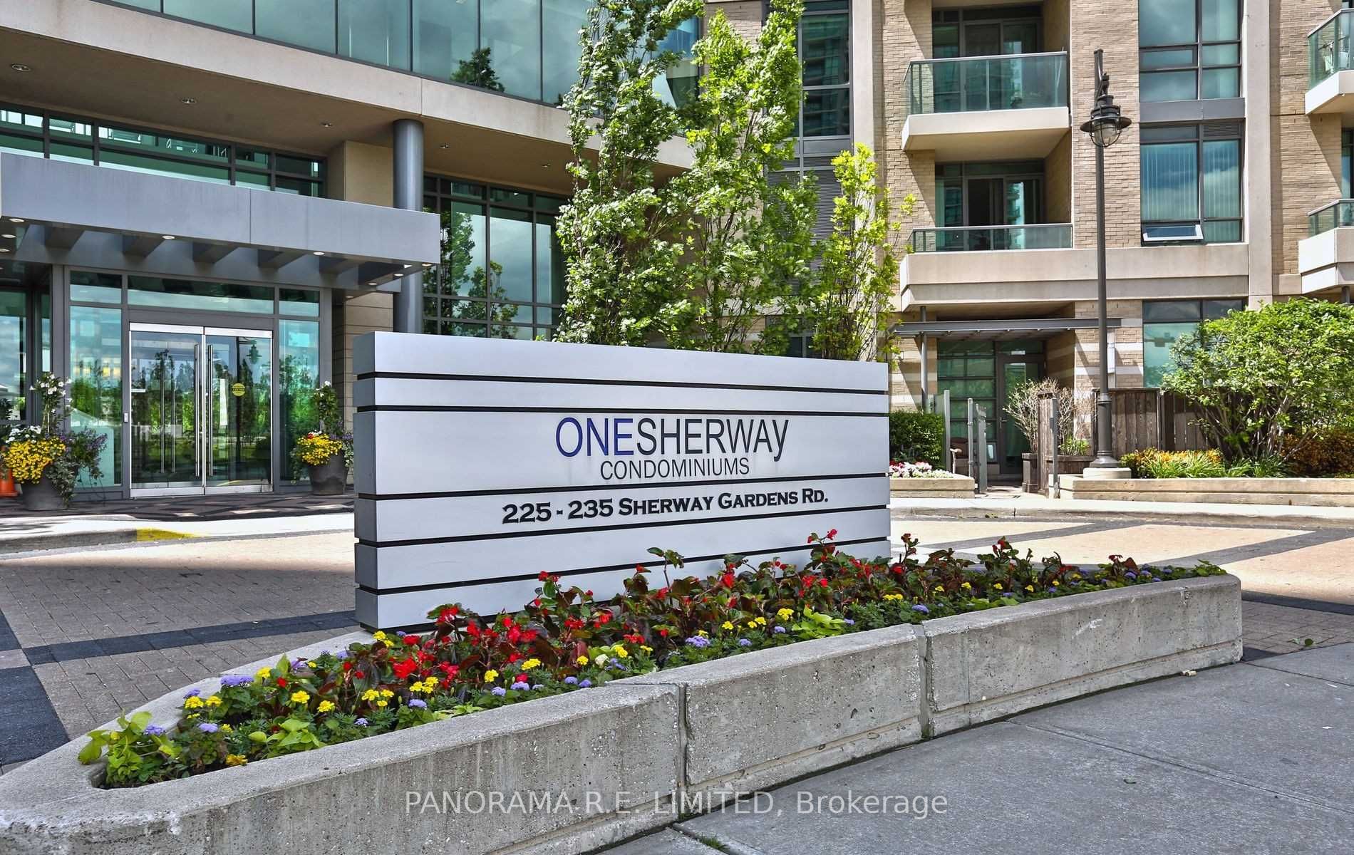 225 Sherway Gardens Rd, #805