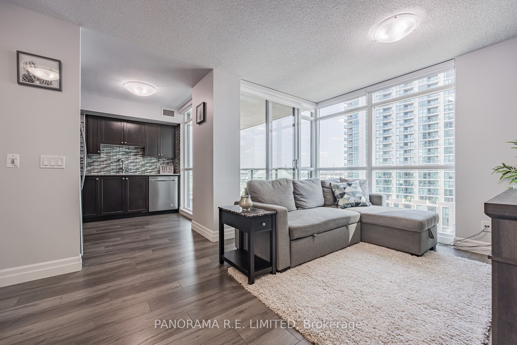 225 Sherway Gardens Rd, #805