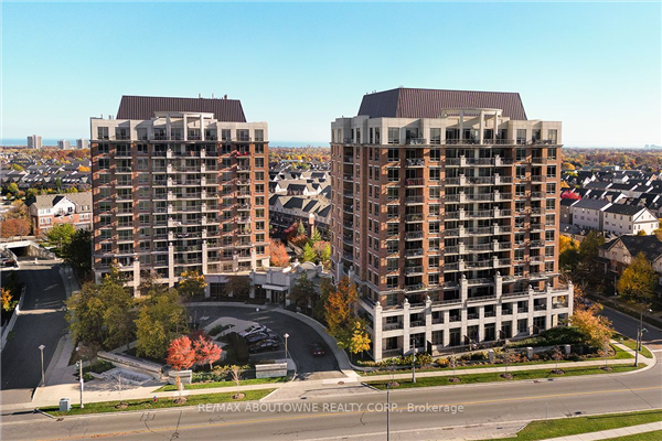 2379 Central Park Dr, Oakville