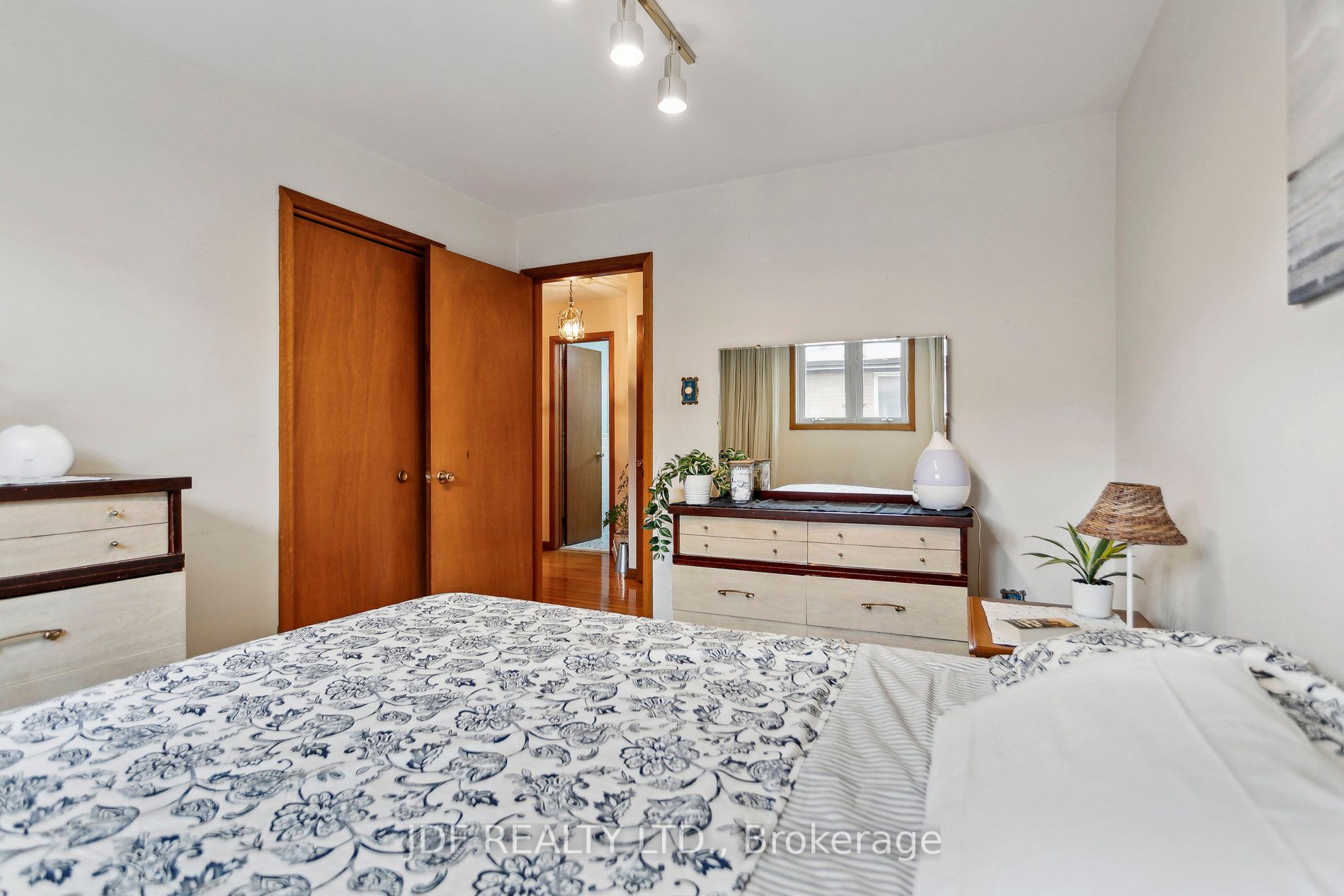 55 St Georges Blvd