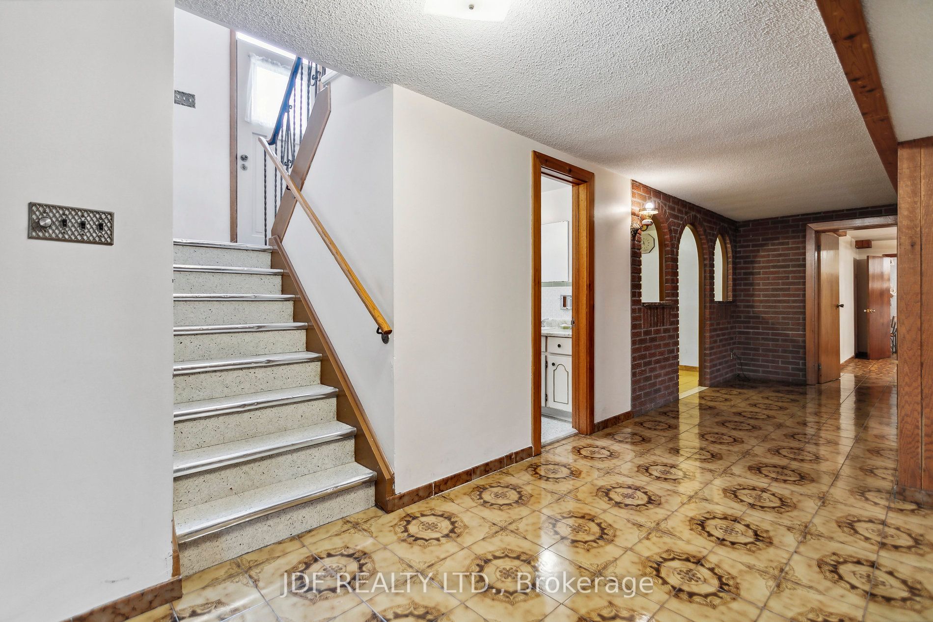 55 St Georges Blvd